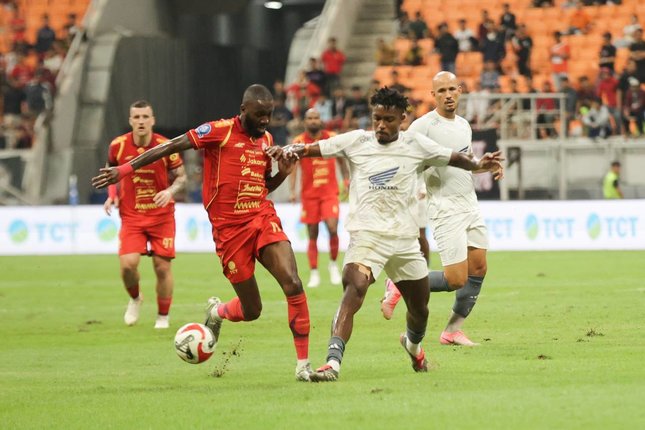 Nhận định Persebaya Surabaya vs PSM Makassar, 20h30 ngày 25/2: Đội khách chết chìm - Ảnh 4