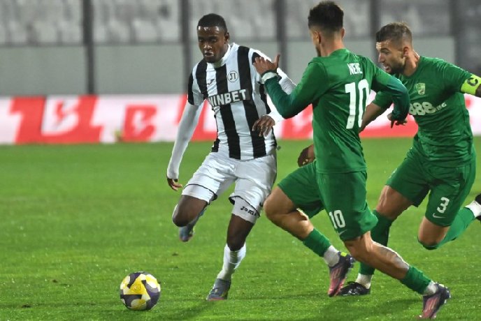  Nhận định Lokomotiv Plovdiv vs FC Montana, 22h30 ngày 28/11: Thắng lợi dễ dàng