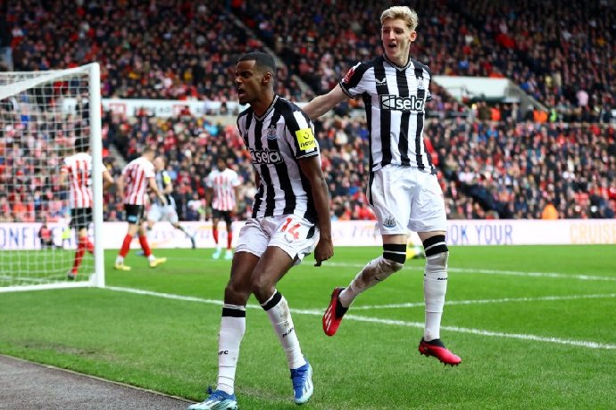  Nhận định Sunderland vs Newcastle, 21h00 ngày 14/12: Duy trì vị thế
