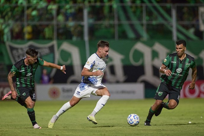  Nhận định Talleres Cordoba vs San Martin San Juan 7h ngày 19/8: Giữ lại 3 điểm