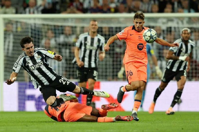  Nhật định phạt góc Barcelona vs Newcastle, 00h45 ngày 19/03