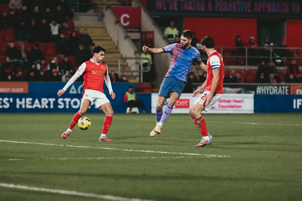 Nhận định Blackpool vs Rotherham United 02h45 ngày 30/12: Khách lấn chủ - Ảnh 1