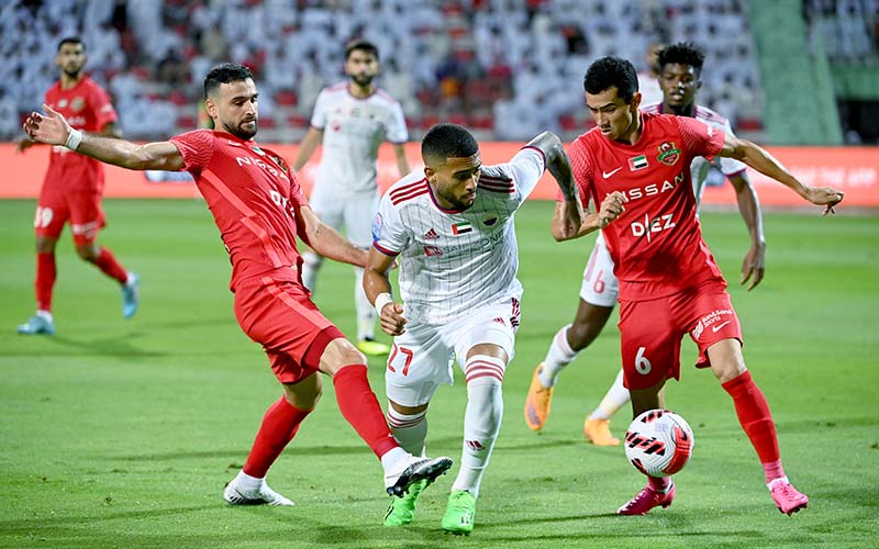 Nhận định Al Bataeh Club vs Shabab Al Ahli Club 22h45 ngày 7/1: Áp sát top đầu - Ảnh 1
