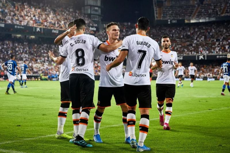 Nhận định Sporting de Gijon vs Valencia 03h00 ngày 17/12 - Ảnh 1