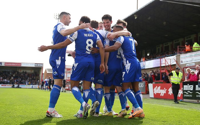  Nhận định Cheltenham Town vs Bristol Rovers, 1h ngày 08/10: Đội khách áp đảo