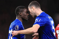 Sao Everton sẽ trả giá đắt sau trận thắng MU