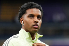 Rodrygo 'đòi hỏi' nhiều nhưng lúc đá chính thì thảm họa