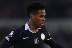 HLV Maresca giải thích lý do bất ngờ thay Estevao ở trận Chelsea thua Leeds