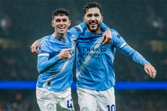 Vòng 15 Premier League: Man City chỉ còn kém Arsenal 2 điểm, Chelsea lại hoà