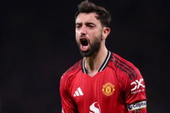 Bruno Fernandes nổi giận với đồng đội ngay sau trận hòa Bournemouth