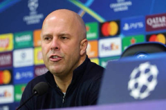 Phát biểu của Arne Slot khiến Liverpool 'dậy sóng'