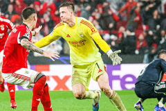 Trực tiếp lễ bốc thăm vòng play-off Champions League: Real Madrid gặp lại Benfica của Mourinho