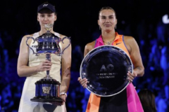 Elena Rybakina quật ngã Aryna Sabalenka, vô địch đơn nữ Australian Open 2026