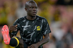 Drama khiến N'Golo Kante vỡ mộng trở lại châu Âu