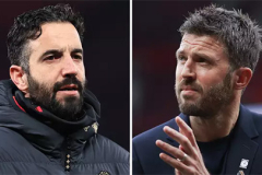 Carrick phá thêm một kỷ lục của Amorim chỉ sau 4 trận tại MU