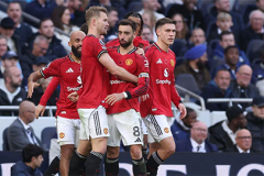 3 vấn đề MU cần giải quyết khẩn cấp trong mùa hè này