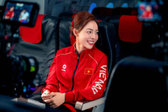 Hotgirl bắn súng Phí Thanh Thảo khiến fan thẫn thờ vì nụ cười tỏa sáng