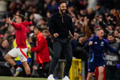 Ruben Amorim trở lại sân cỏ?