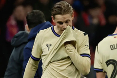 De Jong chấn thương, Barca lao đao tuyến giữa