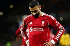 Liverpool đang mắc kẹt với Salah