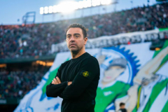 Xavi nói thẳng về Laporta và nội bộ Barca sau gần 2 năm im lặng