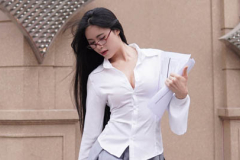 Nữ gymer bị ép mặc quần ren mất niềm tin vào 'chuyện chị em'