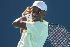 Tài năng 17 tuổi Moise Kouame tái hiện kỳ tích của Rafael Nadal