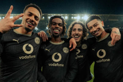 2 cựu sao Arsenal tỏa sáng, không thể giúp Hamburg có 3 điểm