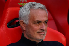 Jose Mourinho trở lại Premier League dẫn dắt Newcastle?