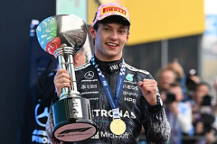 Thần đồng Antonelli lần thứ 2 liên tiếp nhất chặng, lập kỷ lục dẫn đầu F1